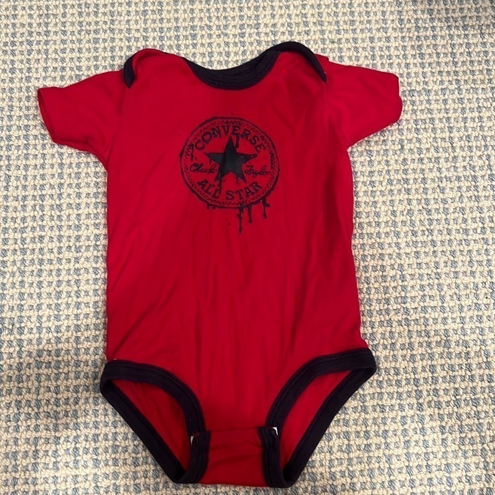 Converse baby onsie